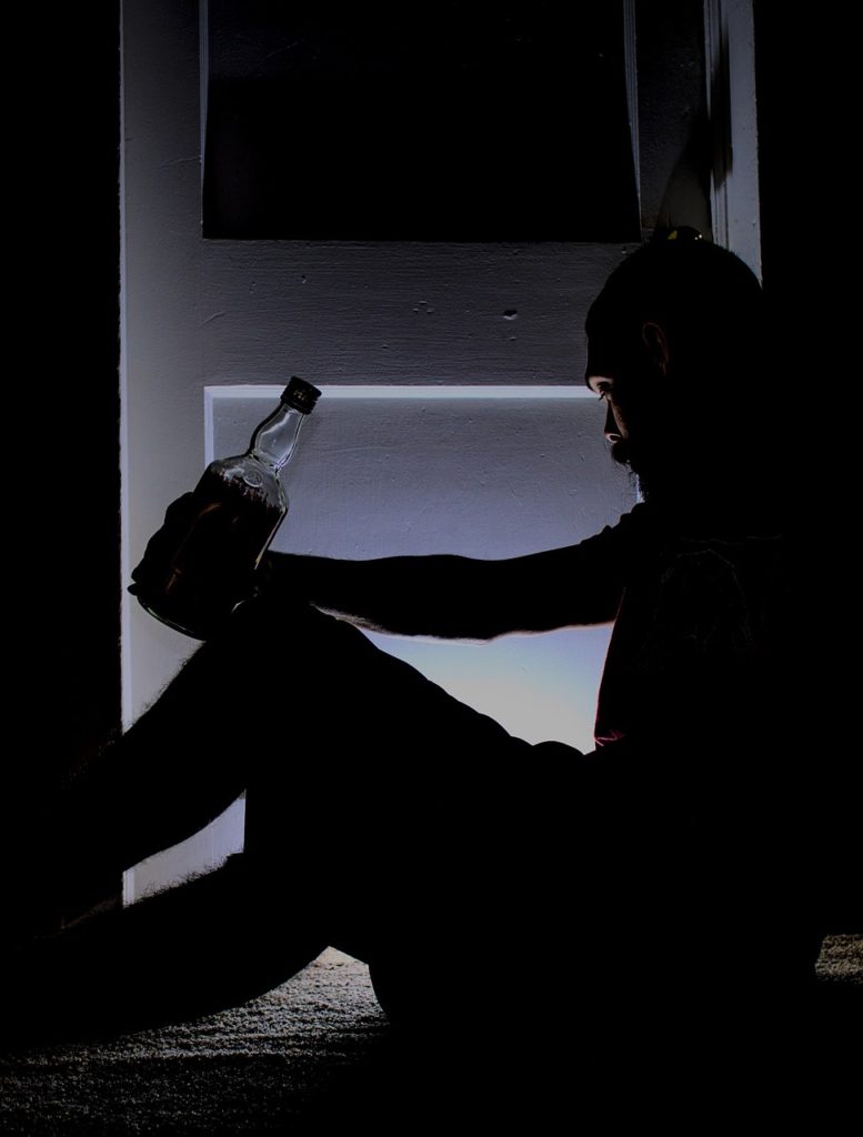 drinking, man, lonely-997189.jpg